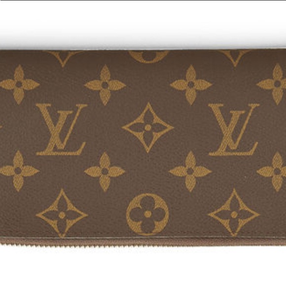 LOUIS VUITTON MONOGRAM CANVAS CLEMENCE WALLET - Picture 3 of 14
